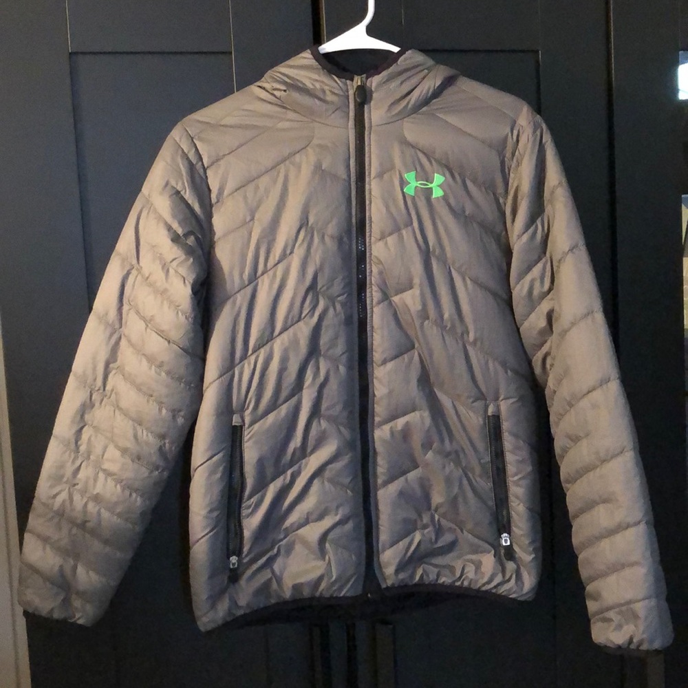 Under Armour light weight jacket